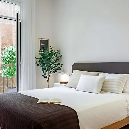 Click&flat Gaudi Dream Ii Apartment Barcelona